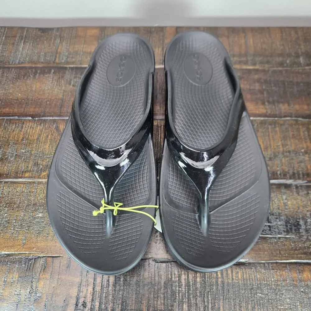 NEW Oofos Oolala Womens Size 8 Recovery Slip-On Comfort Flip Flops Sandals Black